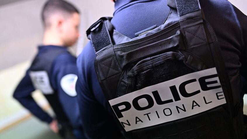 Policía Nacional Francesa.