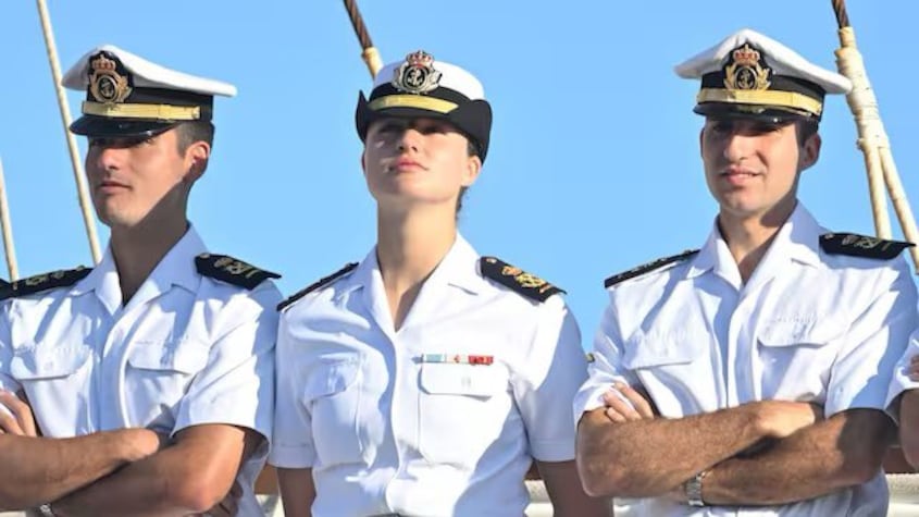 Princesa Leonor de Borbón en el Buque Escuela Elcano.