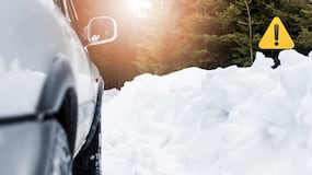 DGT informa: Esto debes hacer si quedas atrapado en la nieve