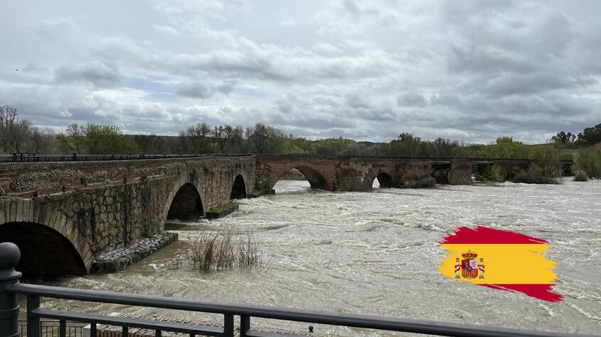 La historia del icónico puente romano de Talavera de la Reina que se ha llevado el río Tajo