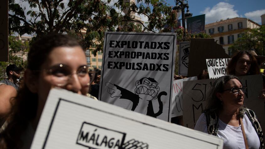 Nuevas protestas en ciudades de España ante el costo de la vivienda y el turismo masivo