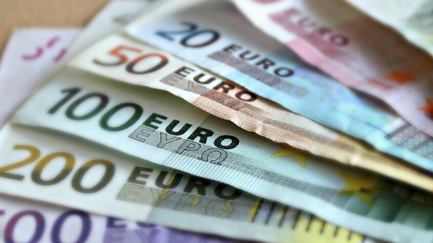 Dinero en euros.