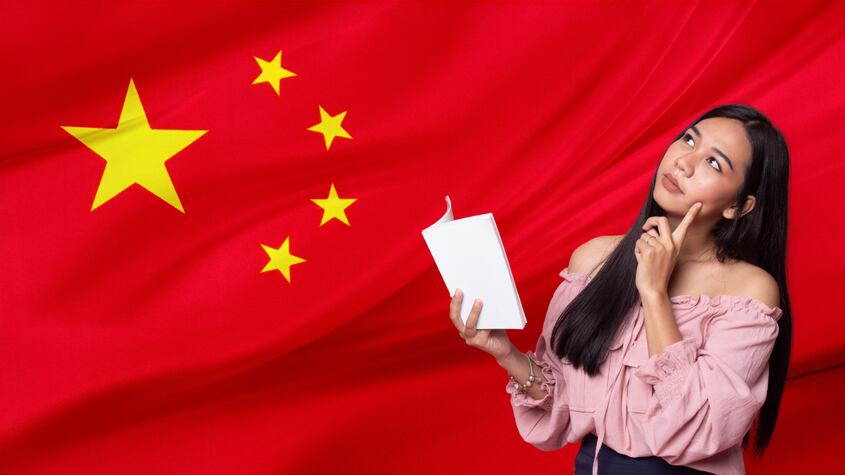 La nueva superpotencia festeja hoy el Día de la Lengua China