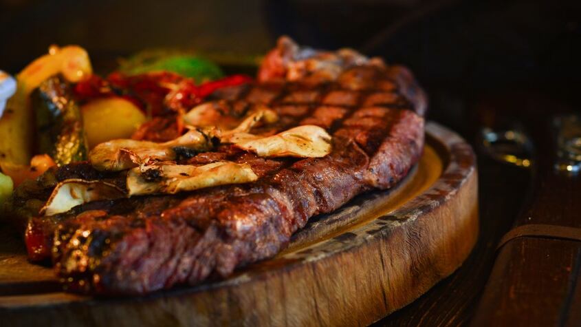 La técnica para ablandar la carne y que quede bien tierna en la cocción