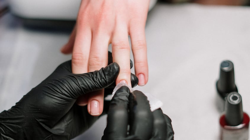 Mercadona tiene la solución para ahorrar en el salon de belleza y tener una manicura express en casa