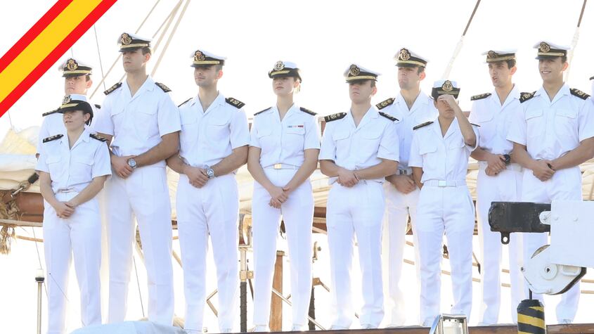Equipo médico real atiende a Leonor por sus problemas de mareos en Elcano