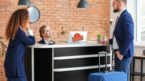 Registro de viajeros: ¿Qué datos debes consignar y cuál es el objetivo de esta medida?