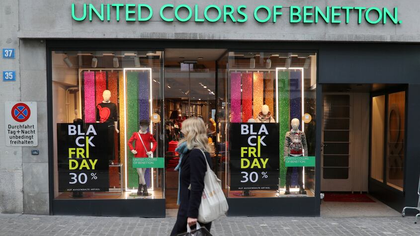 Benetton anuncia el cierre de más de 400 locales en todo el mundo