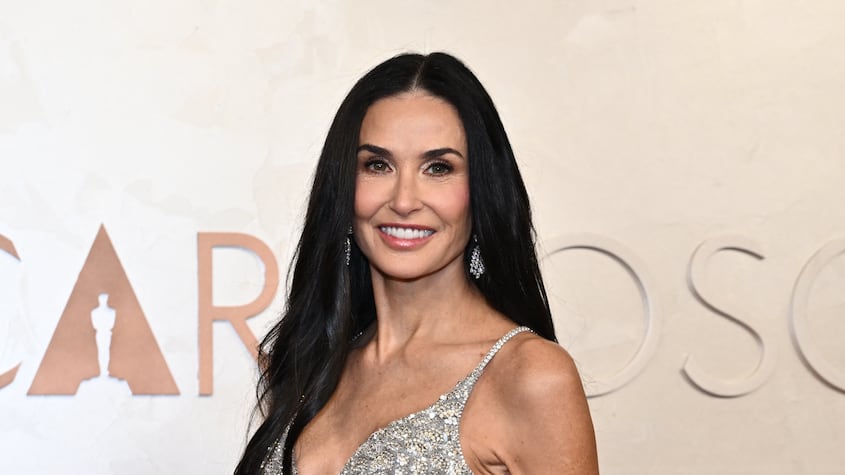 Demi Moore estrena corte de pelo para todas las edades y causa furor