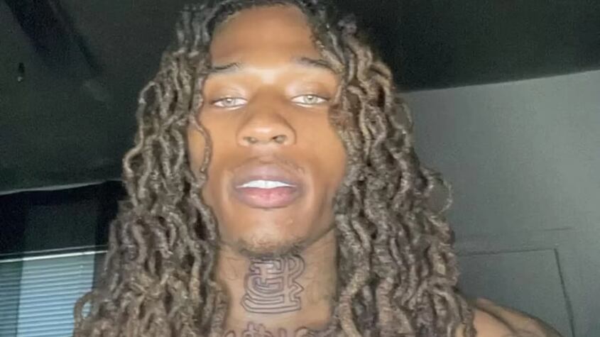 “Homeless” estadounidense se hace viral por buen mozo