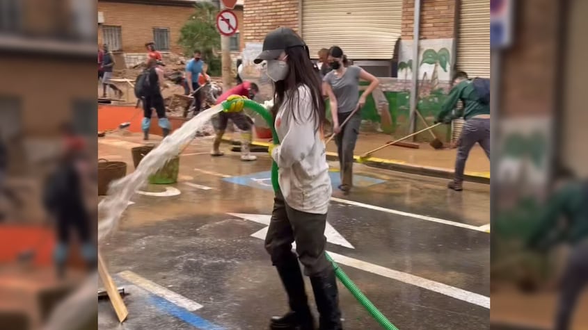 Ana Moya Calzado ayuda tras la DANA en Paiporta