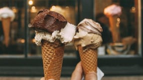Estos son los 2 únicos helados de supermercados que aprobaron el examen de la OCU entre 32 seleccionados