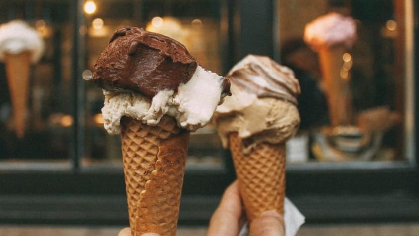 Estos son los 2 únicos helados de supermercados que aprobaron el examen de la OCU entre 32 seleccionados