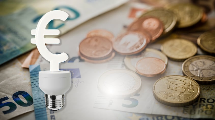 Precio de la luz hoy Viernes, 9 de mayo: ¿Cuándo está más barata y más cara?