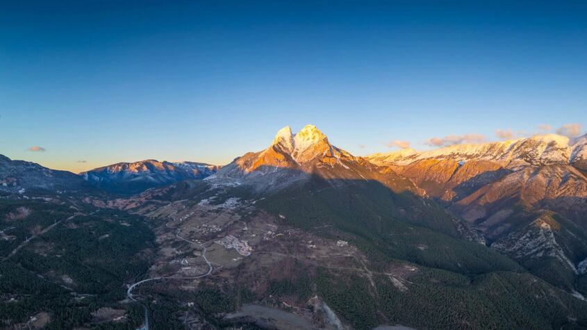 Muere excursionista al resbalar en la montaña del Pedraforca; cayó desde 120 metros de alto