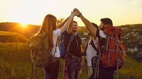 El truco para evitar la comisión de intermediario en Booking y Airbnb y ahorrar en tus reservas