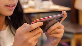 Aumentan los casos: 4 de cada 10 menores reciben mensajes sexuales no deseados en internet