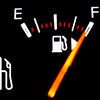 Trabajador de gasolinera desnuda al combustible low cost y advierte: “Cada tres depósitos...”