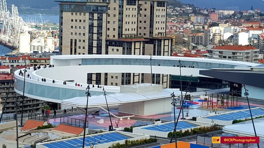 Muere una mujer trans tras precipitarse desde el mirador del Halo