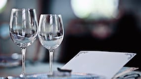 La curiosa iniciativa de un restaurante que sorprende a sus clientes puntuales
