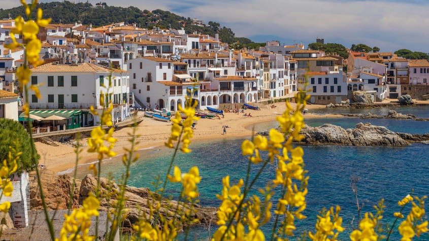 Mira cuál es la playa más fría y más caliente de España
