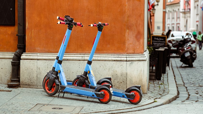 Patinetes eléctricos: 5 recomendaciones de la DGT para evitar problemas con la Guardia Civil