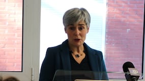 Miren Elgarresta: ¿Quién es la activista que busca acercar a los hombres al feminismo?