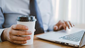 5 claves para comenzar a invertir, según expertos en finanzas