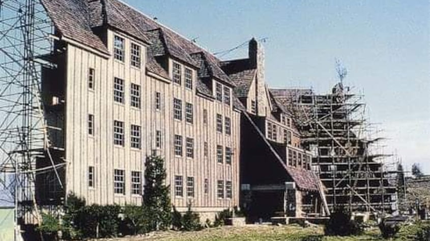 “El Resplandor”, así luce hoy el hotel donde se grabó la icónica película