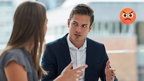 El significado de que una persona guarde silencio durante una conversación