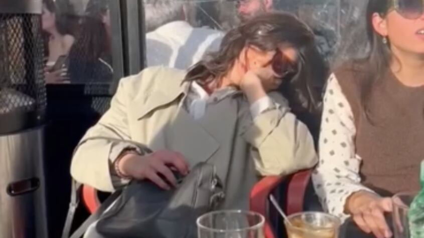 Mujer se queda dormida durante una despedida de soltera y las consecuencias son “graves”