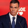Las señales de tensión de Pedro Sánchez durante su discurso en la sede del PSOE, según experto en lenguaje no verbal