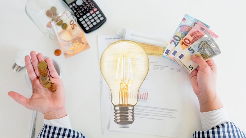 Precio de la luz hoy Lunes, 3 de febrero: ¿Cuándo está más barata y más cara?