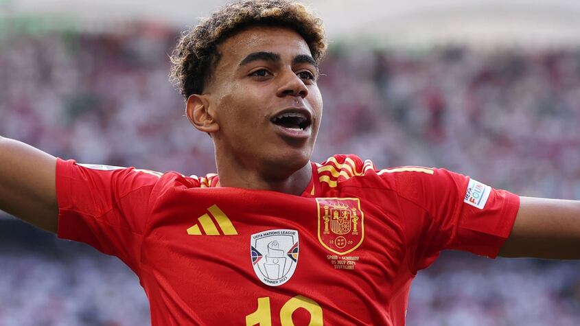 Lamine Yamal (Selección de Fútbol de España)