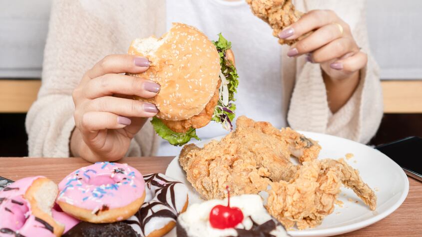 ¿El hambre nocturna no es solo un antojo? Detecta si se trata de una enfermedad