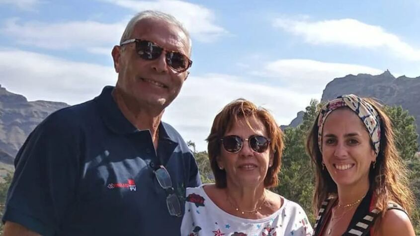 Fernando, Merchi y Anabel Pantoja.