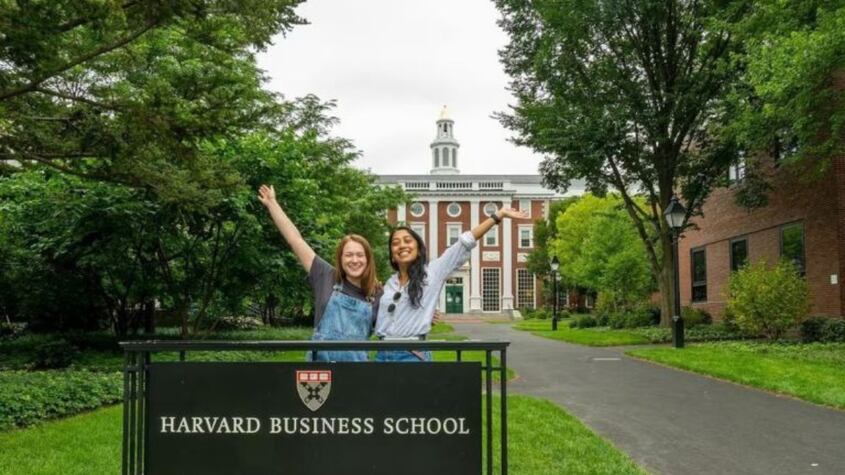 ¿Pueden los españoles estudiar en Harvard tras la prohibición de Trump?