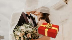 Guía para gastar dinero en un regalo de bodas