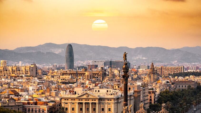 Los 10.000 pisos turísticos de Barcelona se eliminarán en 2028