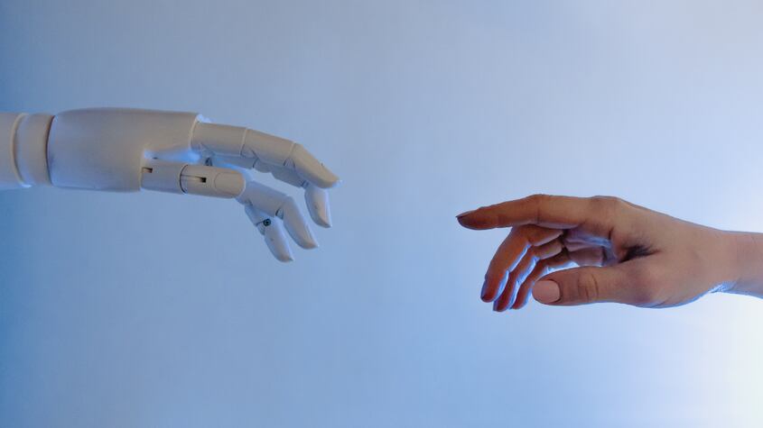 ¿Los robots convivirán con nosotros? Esta fecha dio un experto