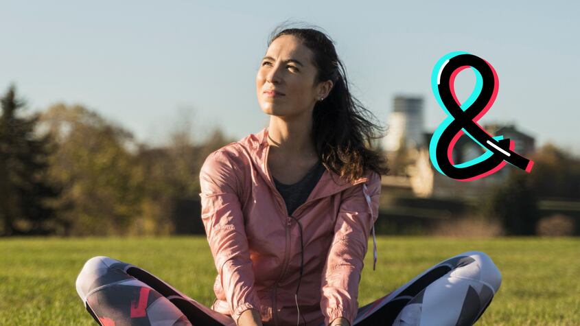 Caminar en silencio, la nueva tendencia en TikTok a favor de la salud mental