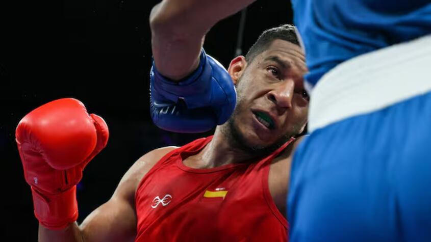 Tras un polémico arbitraje, Reyes Pla se queda con una amarga medalla de bronce