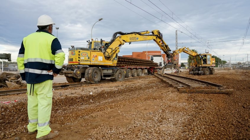 “Hasta que no se regularice el transporte y despejen las calles, no volverá la normalidad a Valencia”