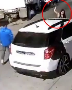 Asesinan a una mujer a tiros en calles de Guadalajara, ex pareja principal sospechoso | VIDEO FUERTE