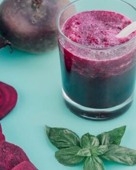 Con este jugo puedes eliminar el hígado graso, descubre de cual se trata